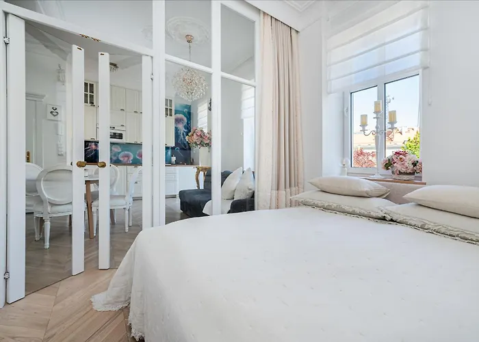 Meduza Nadmorskie Miejsce Apartment